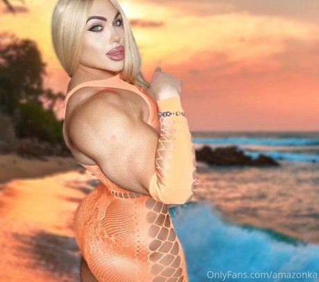 Nataliya Amazonka model pretty pic