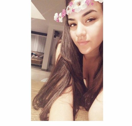 Sara Avni model high quality archive