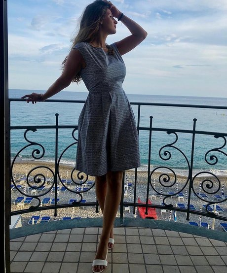 Elissa T nude actress pictures