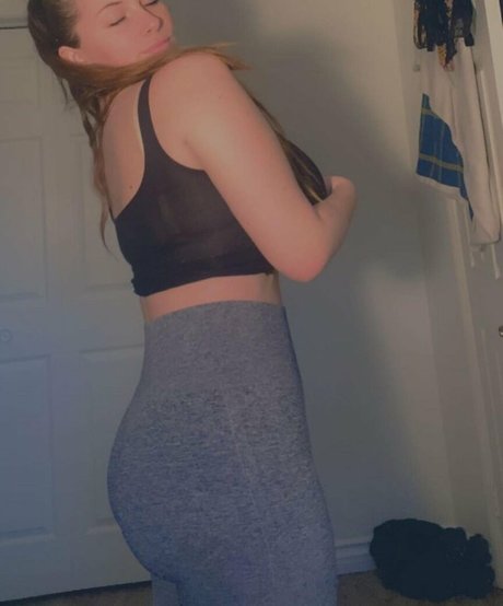 Lily Patrick star picture