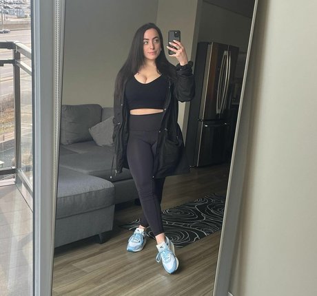 Sydney Martichuski pornstar nude pic