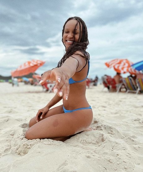 Rebeca Andrade hot actress photo
