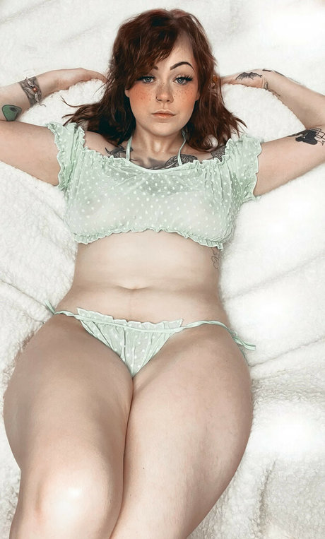 Alleykat421 hot star picture