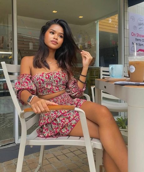 littlesassha xx pornstar nude photo