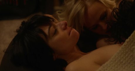 Kate Micucci star high quality images