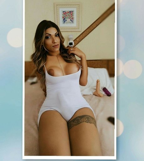 Livia Marques nude star pic