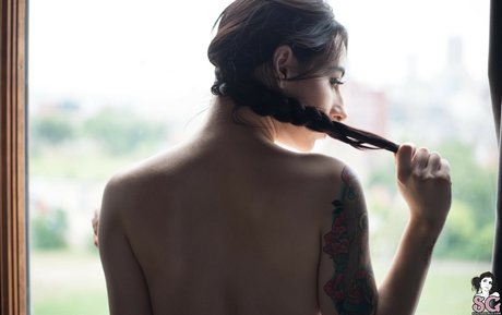 Skyhook Nova star pornographic picture