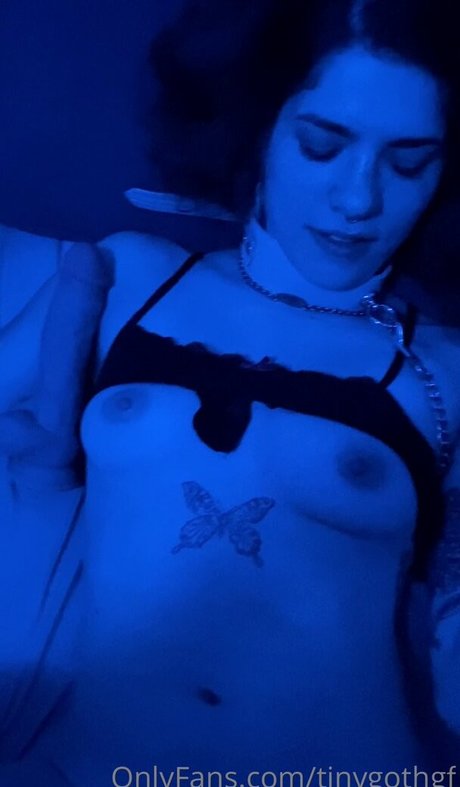 TInyGothGF model hot images
