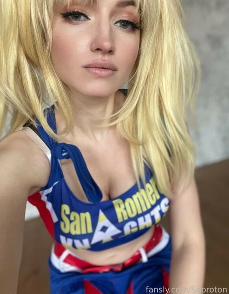 Shproton model beautiful galleries