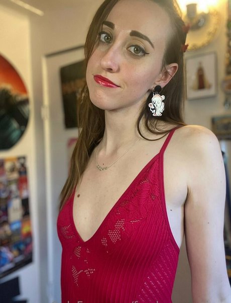 FandomReactions adult actress galleries