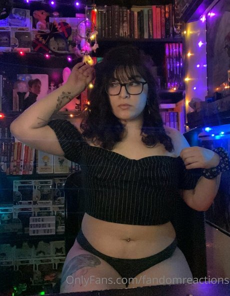 asian threesome onlyfans pornographic pic