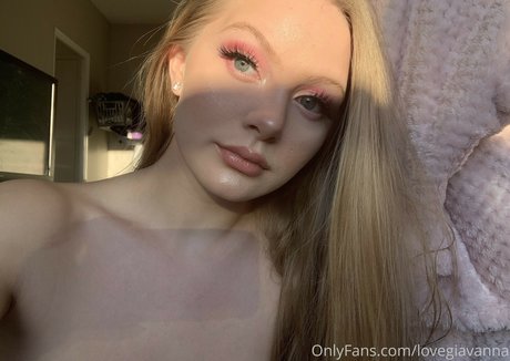 luvgiavanna art star photos