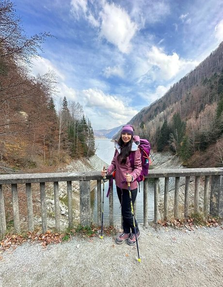 Anisyia_ high quality actress pics