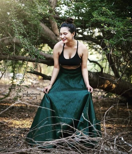 Desi NRI nude actress gallery