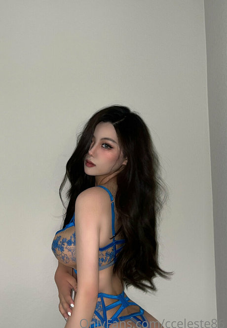 hiistoria model pornographic picture