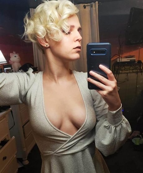 Katies Cosplaying Again thumbnail