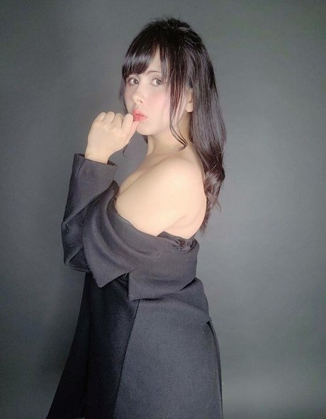 journalist onlyfans pretty pics