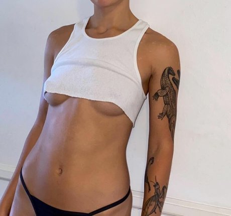 pickledwh0re star adult galleries