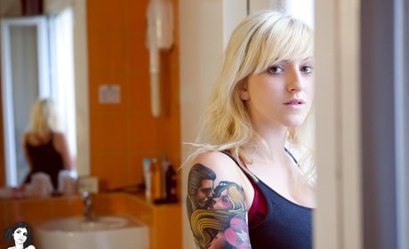 alysondacher model top pictures