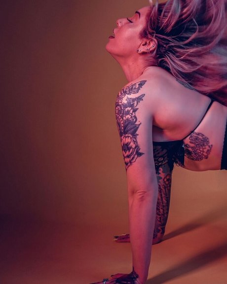 Lexi Layne hd star images