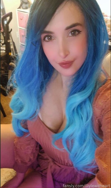 ilysuiteheart sexy actress image