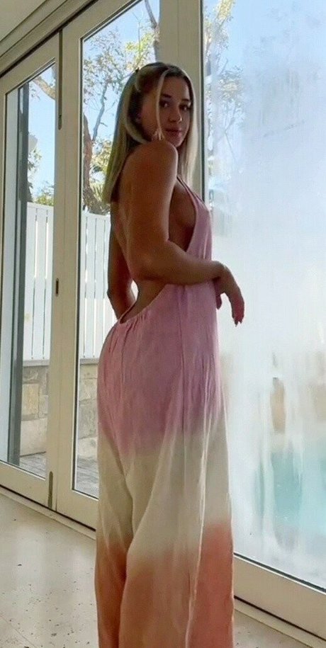 Lily Bowman model perfect photos