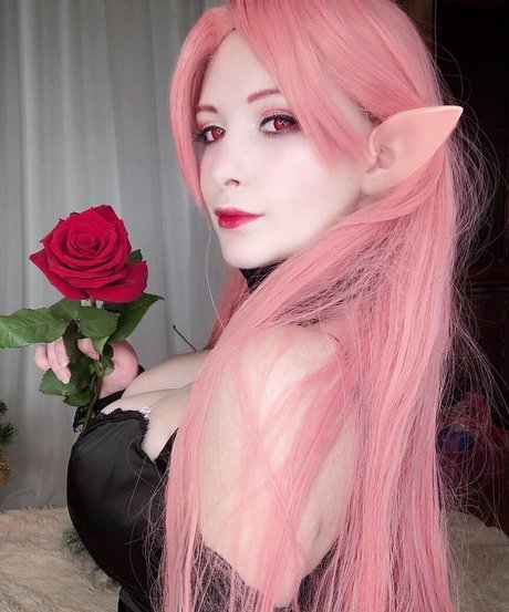 Nika Kotova adult star img