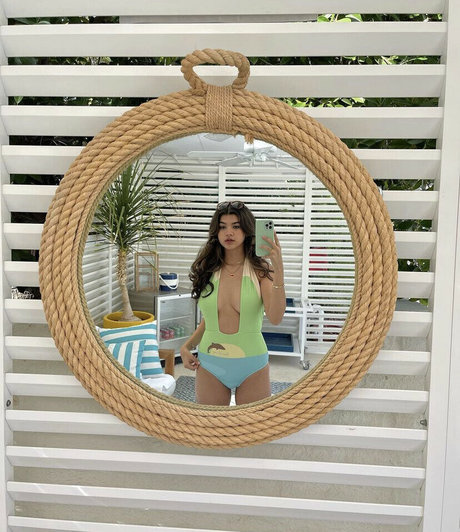 Sara Echeagaray star pornographic photos