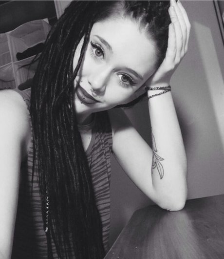 eleperuffo_ porn star photos