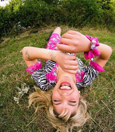 Cate Canning pretty star pictures