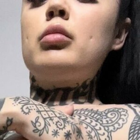 Elle Baltran xxx model pics