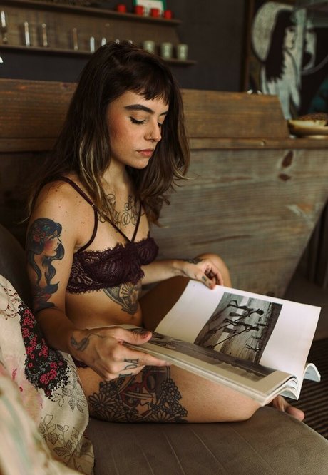 Rapha naked actress galleries