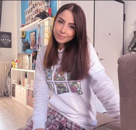 Kurolily top actress gallery