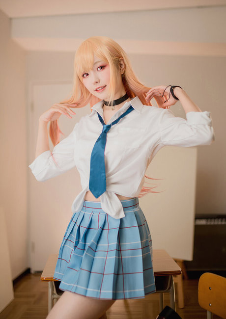 Ely Cosplayer sexy actress gallery