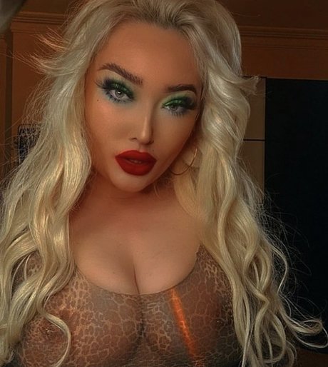 cherryb0mbxo perfect model img