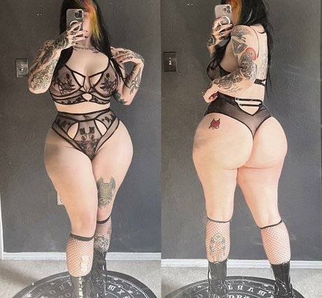 Kublaikhunt model hot archive