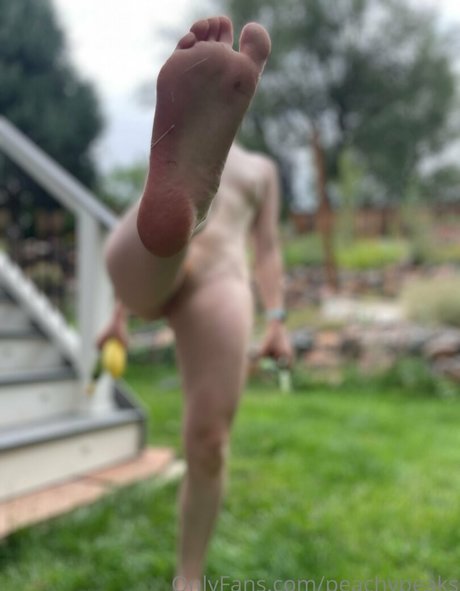 Peachypeaks high quality actress pictures