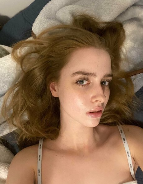 BlondeLindsayLohan pretty star pics
