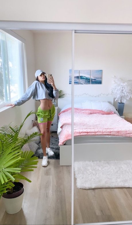 Alysse Joyner pornstar nudes gallery