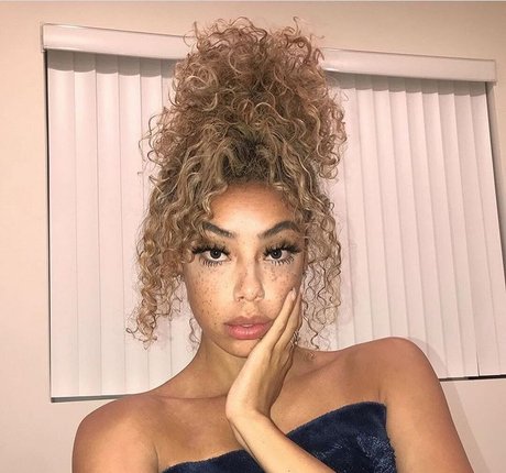 Alysse Joyner pornstar adult pics