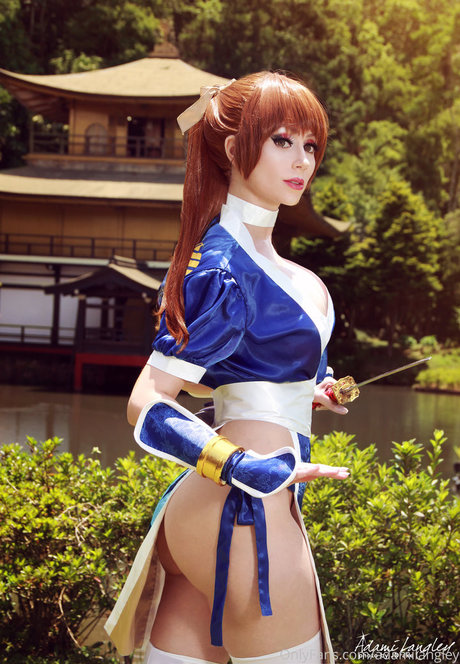 Adami Langley sexy model pics