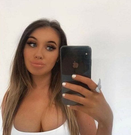 Kate Patterson star erotic image