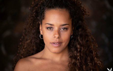 Agatha PlayBoy star free pics