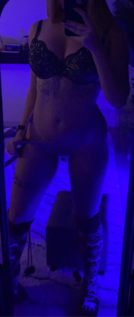 Enjoy x star nude picture