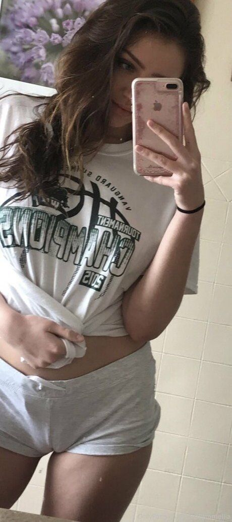 Cassie Camellia perfect model picture