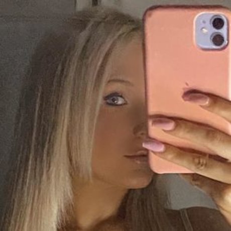 Saffronleighhh pornstar sexy img