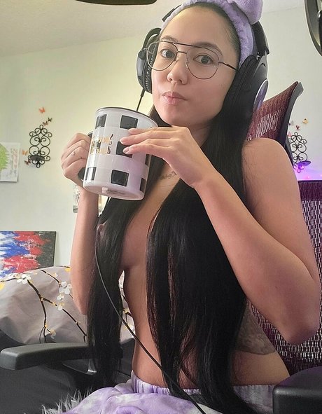 Manic miss top model image