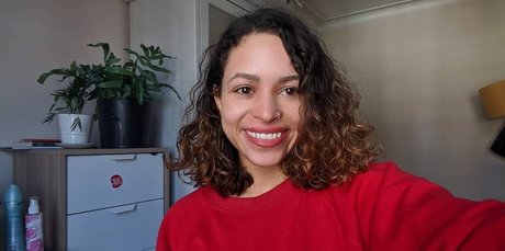 Moya Lothian McLean model naked pic