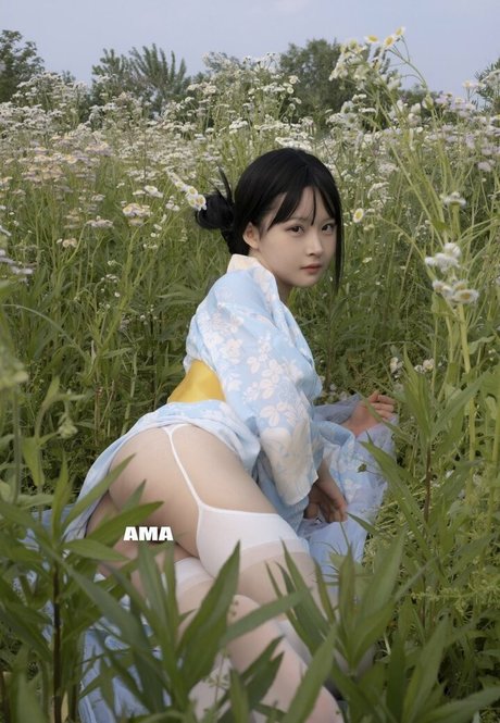 Xiaoze2022 pornstar hot image