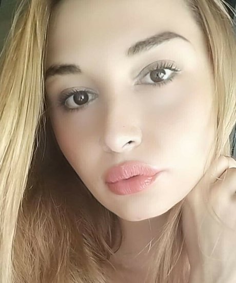 Valentina Marino high quality pornstar pics